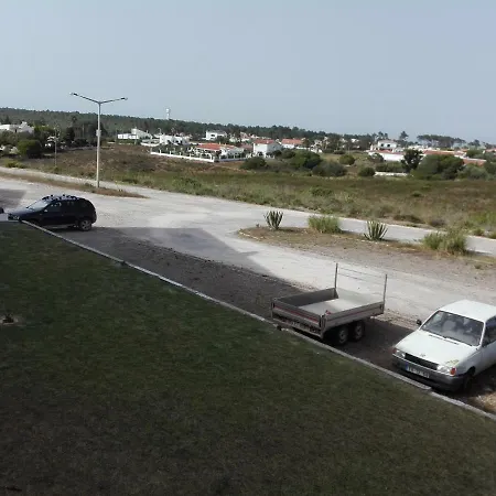 Beach&surf Flat アパート *